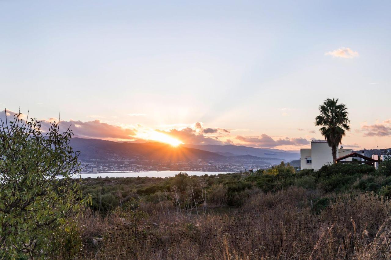 Jarko Luxury Houses Argoulidhes Exterior photo
