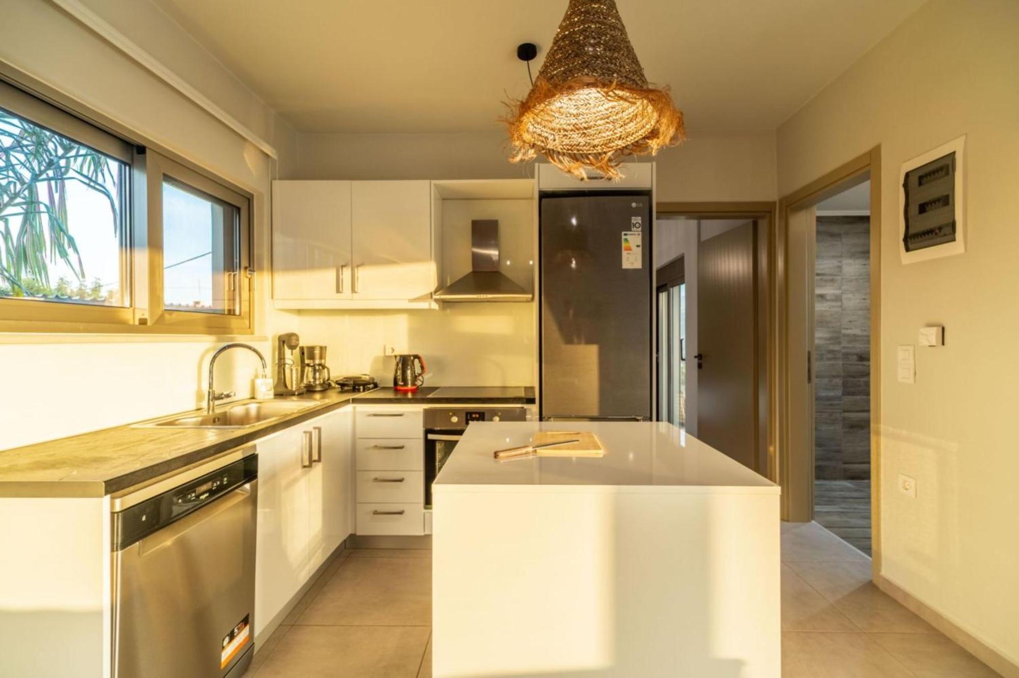 Jarko Luxury Houses Argoulidhes Exterior photo